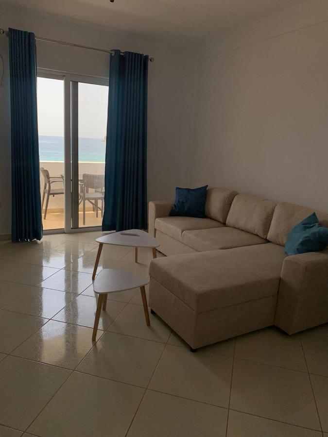 Mediterranean Apartments Himare Exteriör bild
